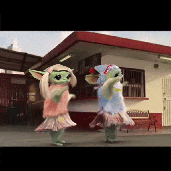 Baby Yoda Fly Girls